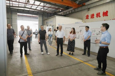 實(shí)地觀(guān)摩促交流 技能賦能助發(fā)展 | 山東省淄博市淄川區(qū)總工會(huì)黨組成員、副主席馮進(jìn)明一行蒞臨景興紙業(yè)調(diào)研交流